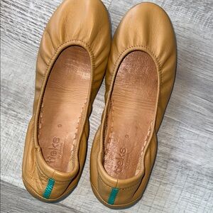 Tieks Camel  Flats